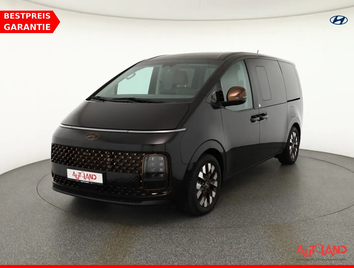 Hyundai STARIA 2.2 CRDI 4WD Signature AHK 7-Sitzer Bose Schwarz - 1
