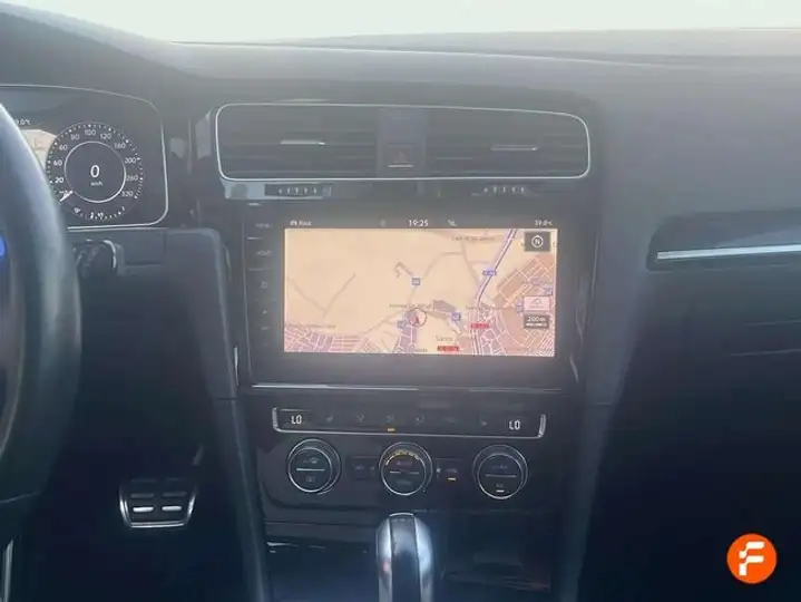 Volkswagen Golf 2018, foto 12