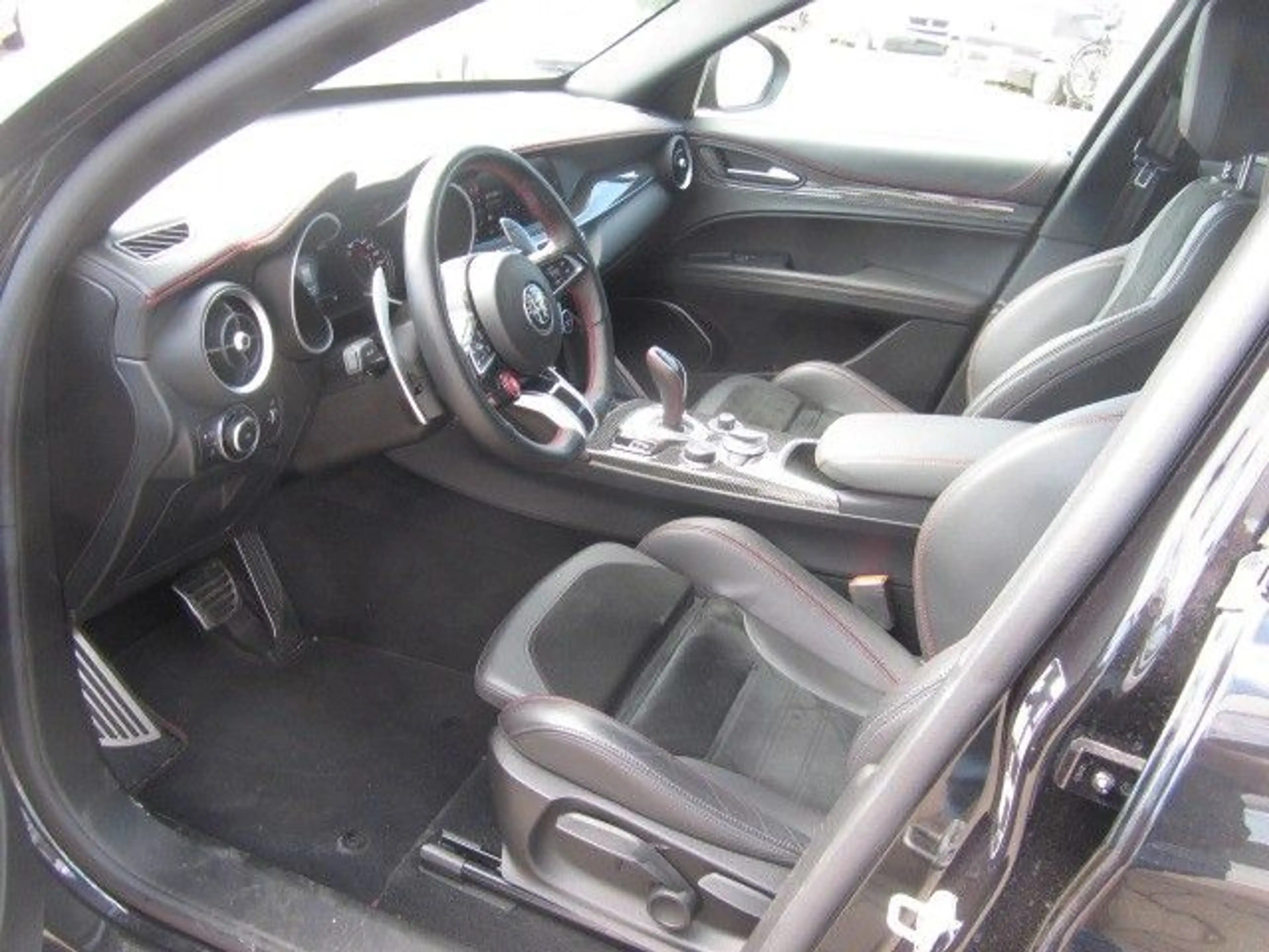 Alfa Romeo Stelvio 510 Quadrifoglio Q4, 1. Hd. neuwertig — photo 9