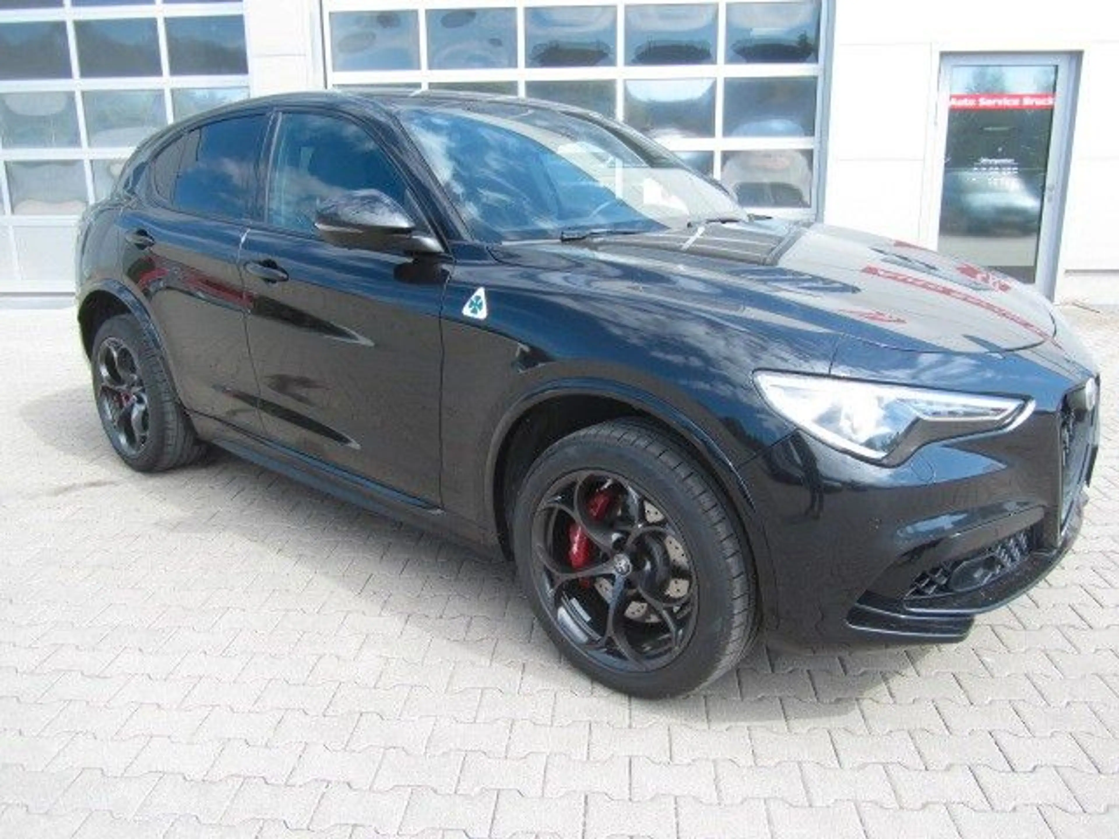 Alfa Romeo Stelvio 510 Quadrifoglio Q4, 1. Hd. neuwertig — photo 2