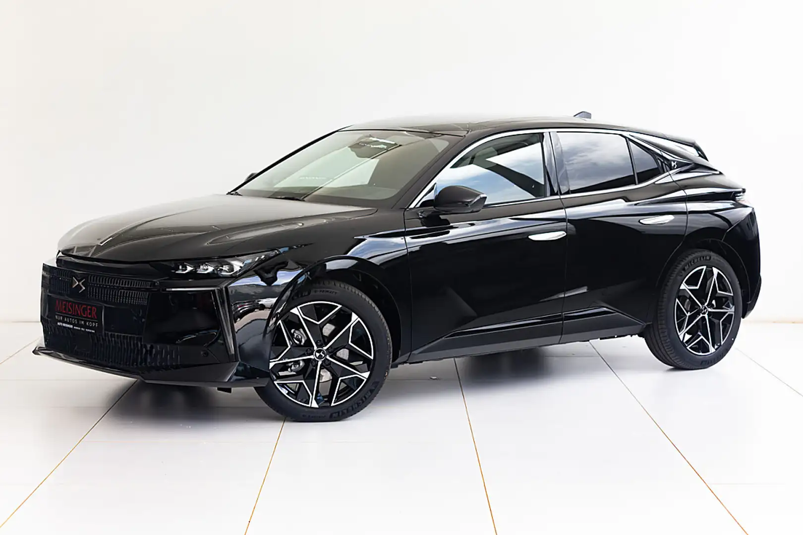 DS Automobiles Sonstige DS N4 Hybrid 145 eDCT-6 Etoile Alcantara Schwarz - 1