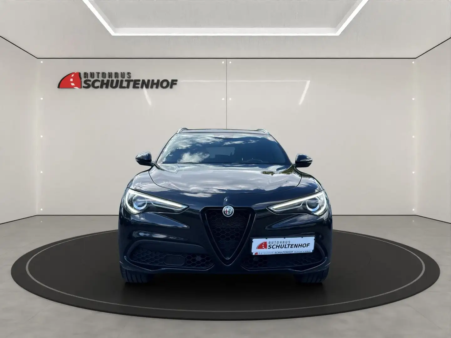 Alfa Romeo Stelvio Lusso Ti Q4 2.2 JTD AWD*KAMERA*SPORT*SHZ Schwarz - 2