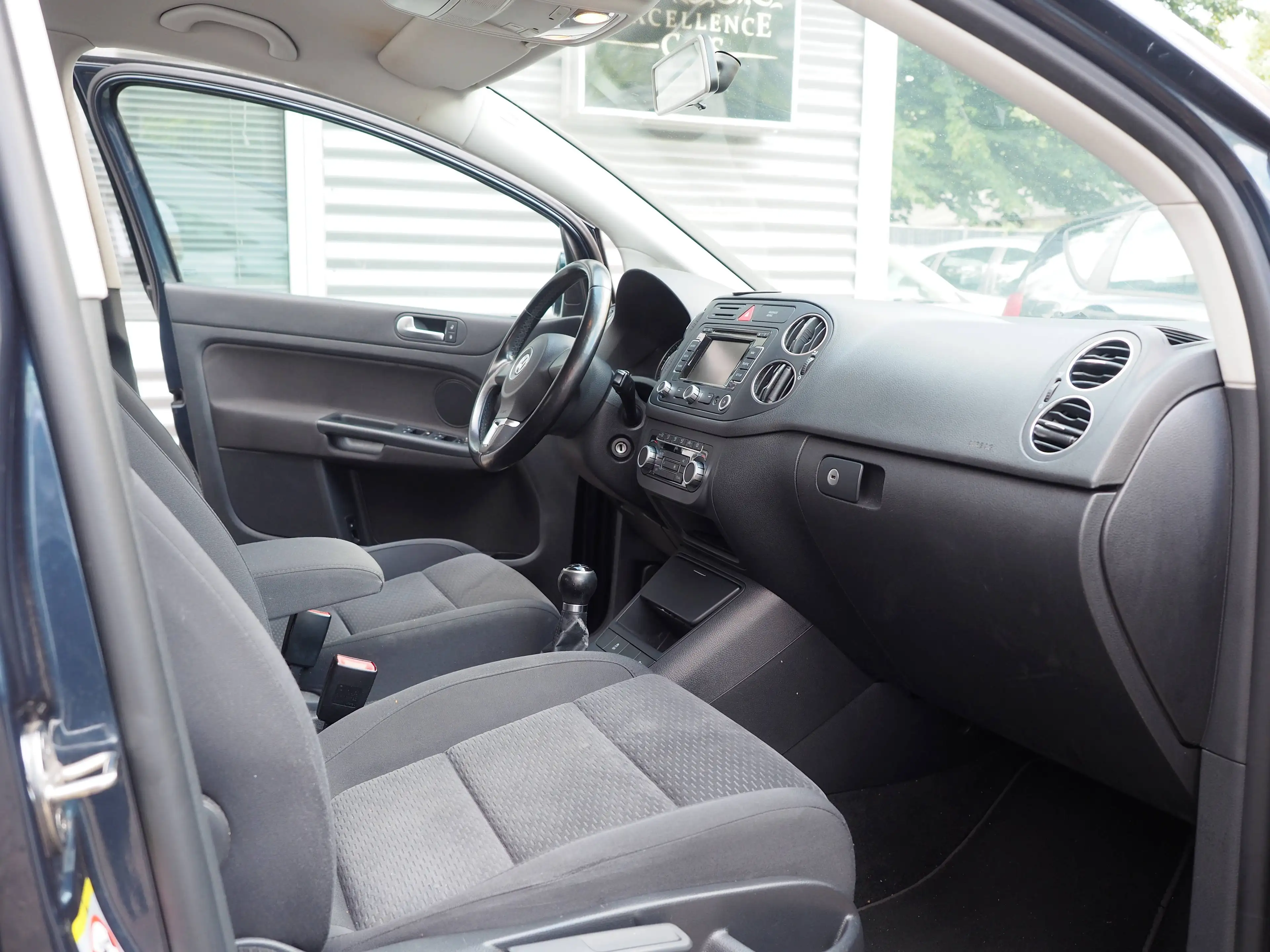 Volkswagen Golf Plus Comfortline Tüv Klima Navi Allwetter — photo 9