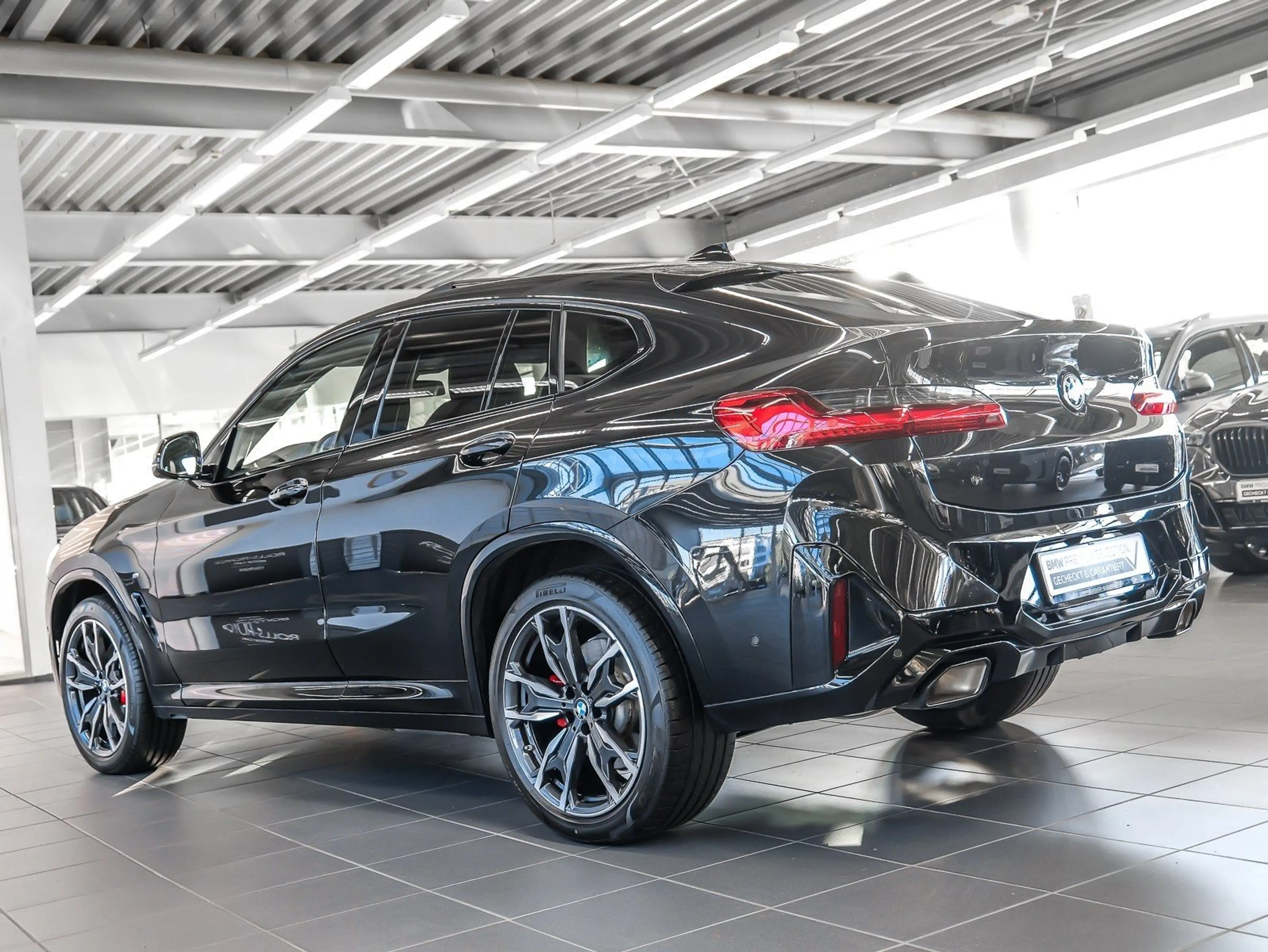 BMW X4 xDrive20i M Sport PANO RFK NAVI LED PDC V+H — photo 7