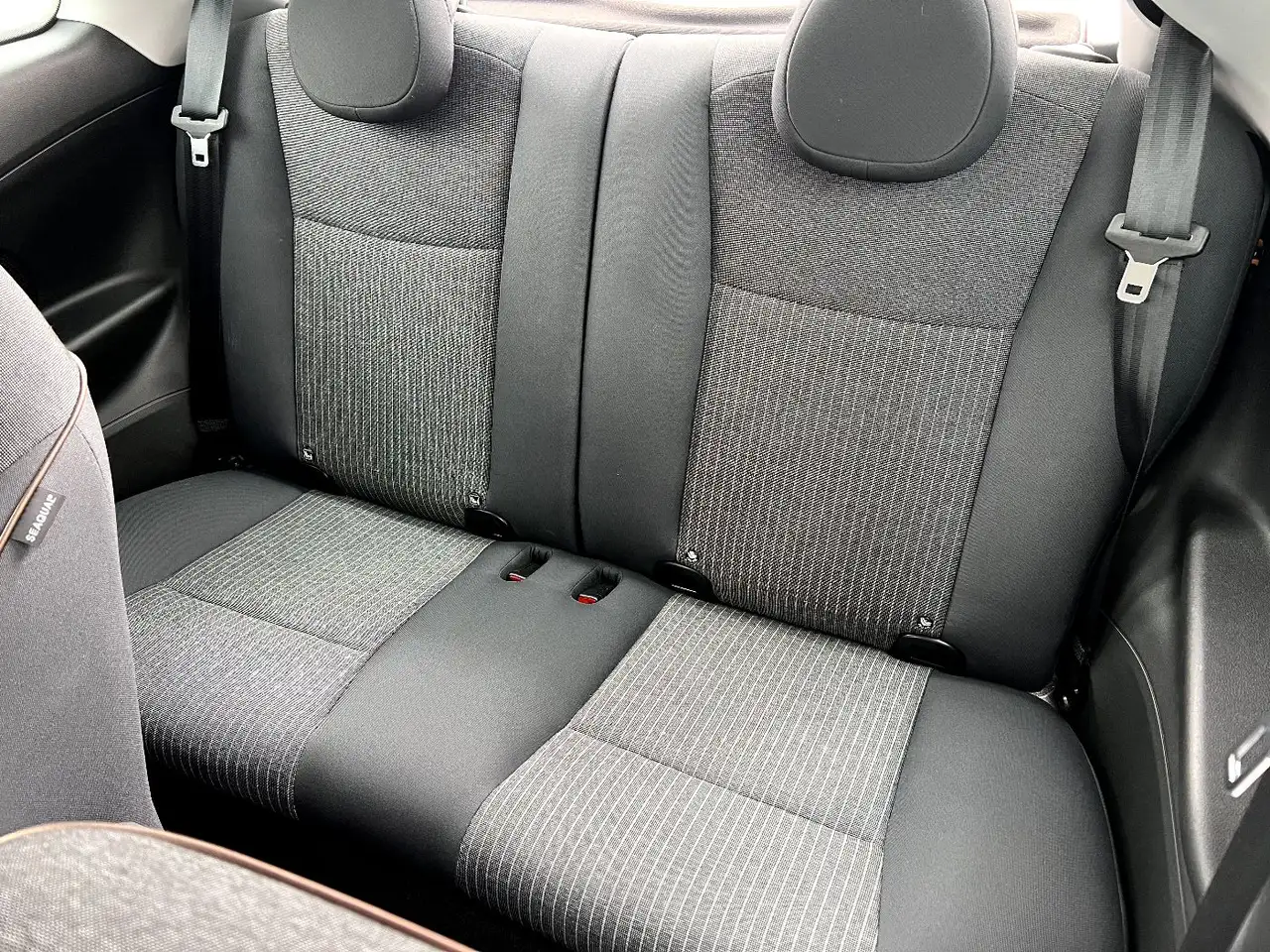 Fiat 500e Elektro Icon *LED Navi Sitzheizung Klima Alu 11
