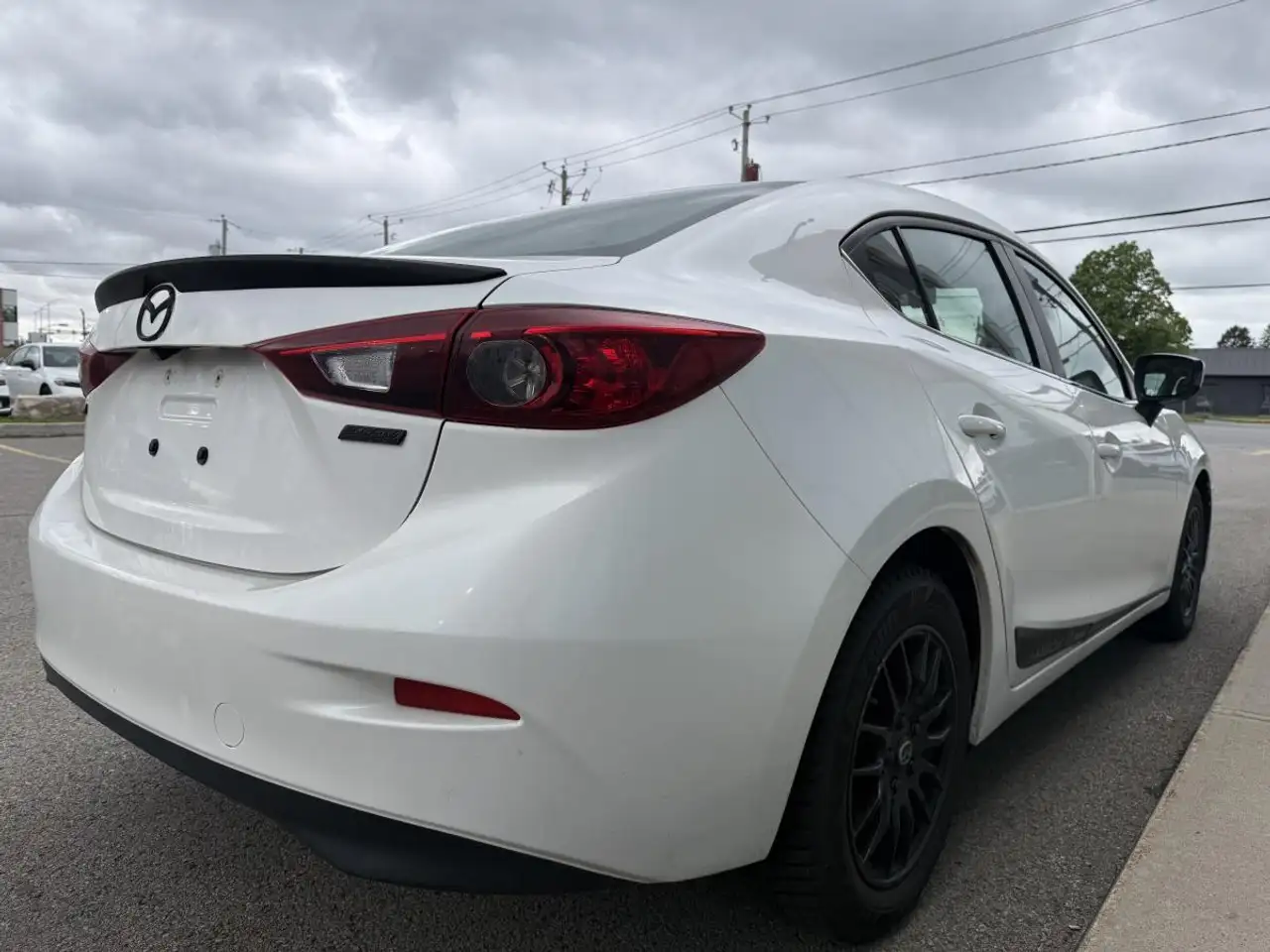 Mazda 3 photo Mazda 3