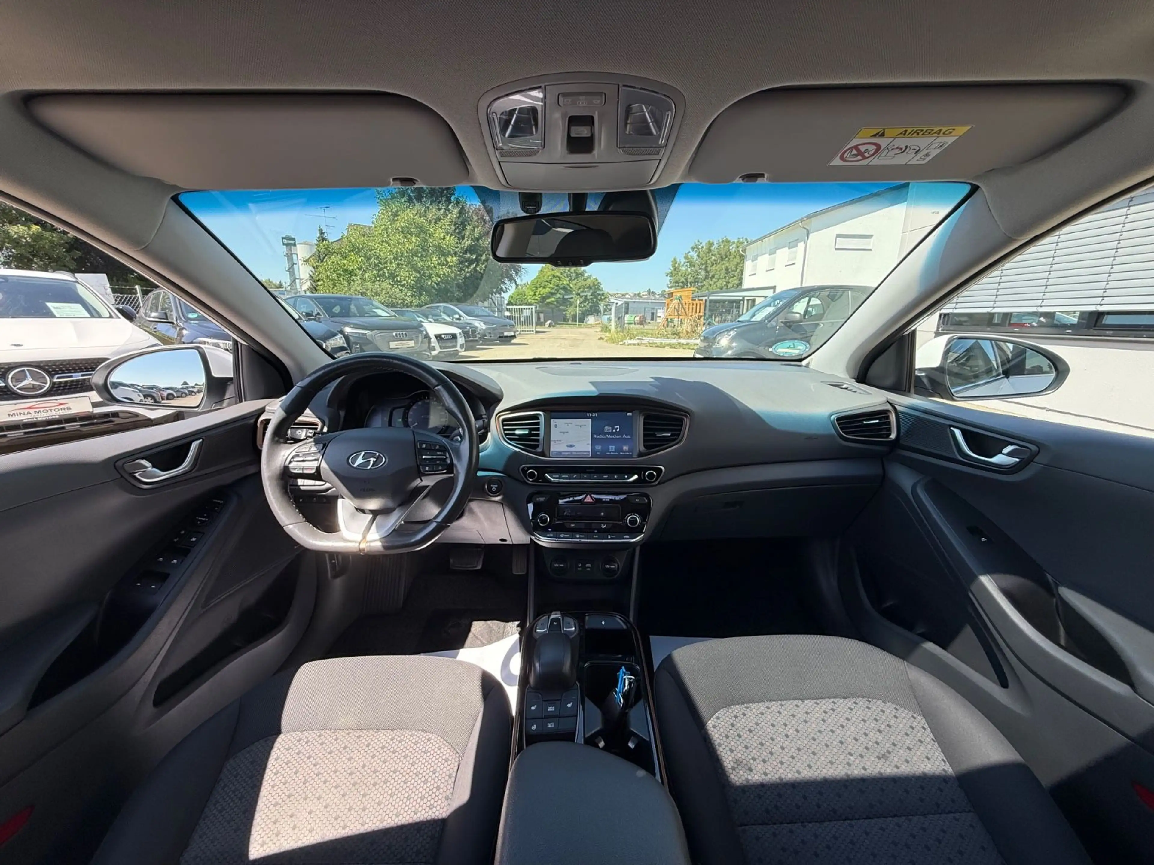 Hyundai IONIQ Ioniq Style Elektro SOH Schiebdach — photo 15