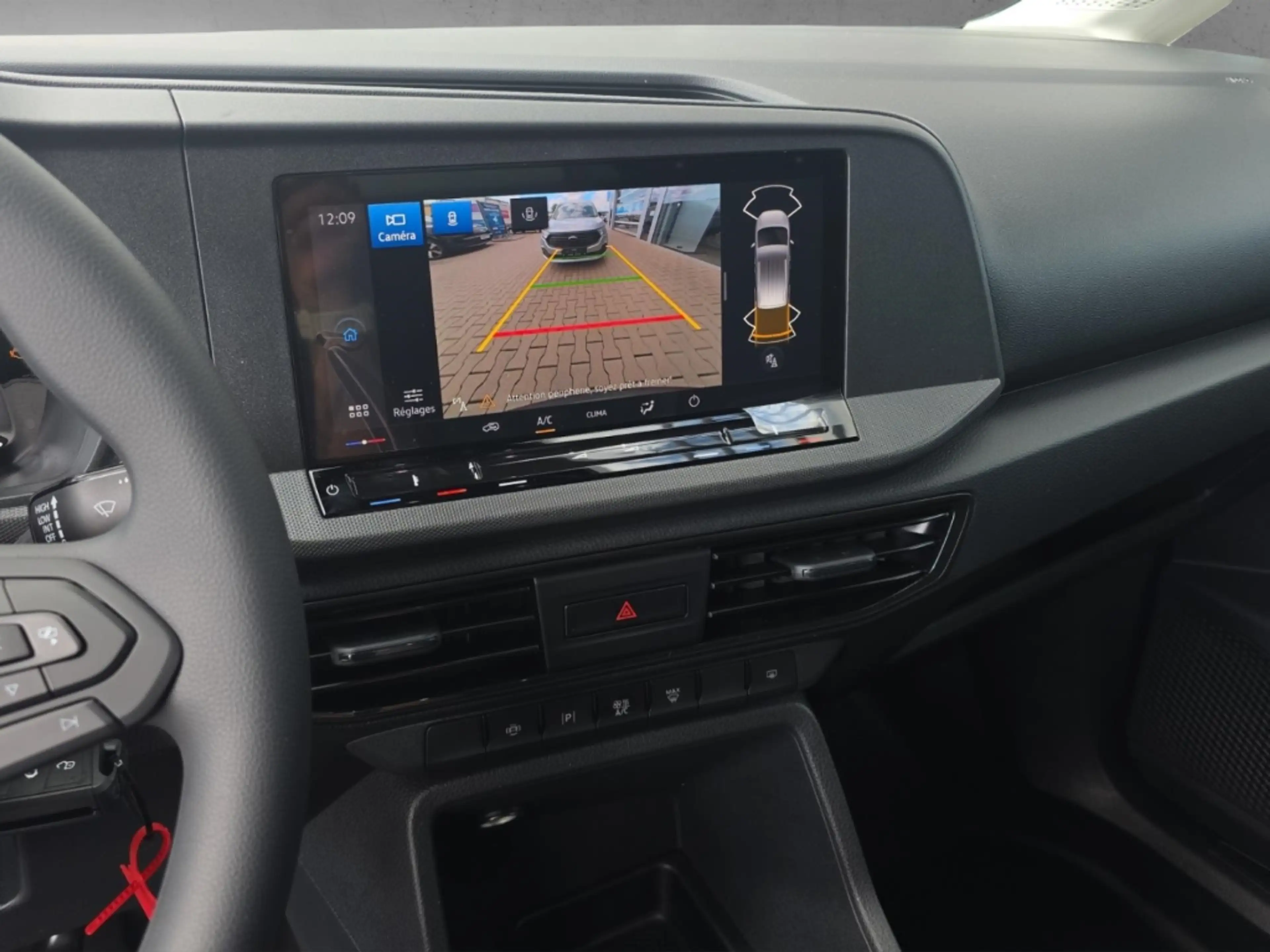 Ford Transit Connect Trend Grand L2 Kasten 2.0 EcoBlue — photo 15