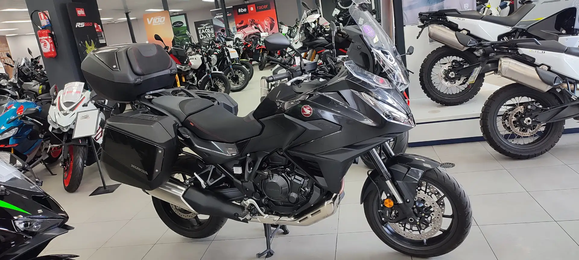 Honda NT 1100 Grigio - 1