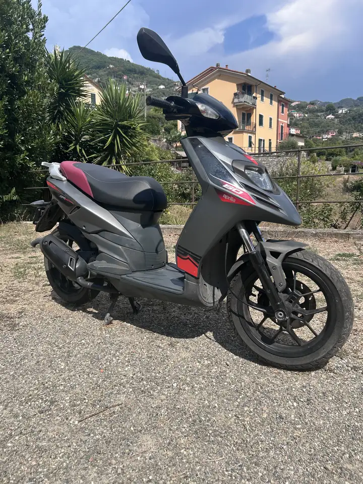 Aprilia SR 50
