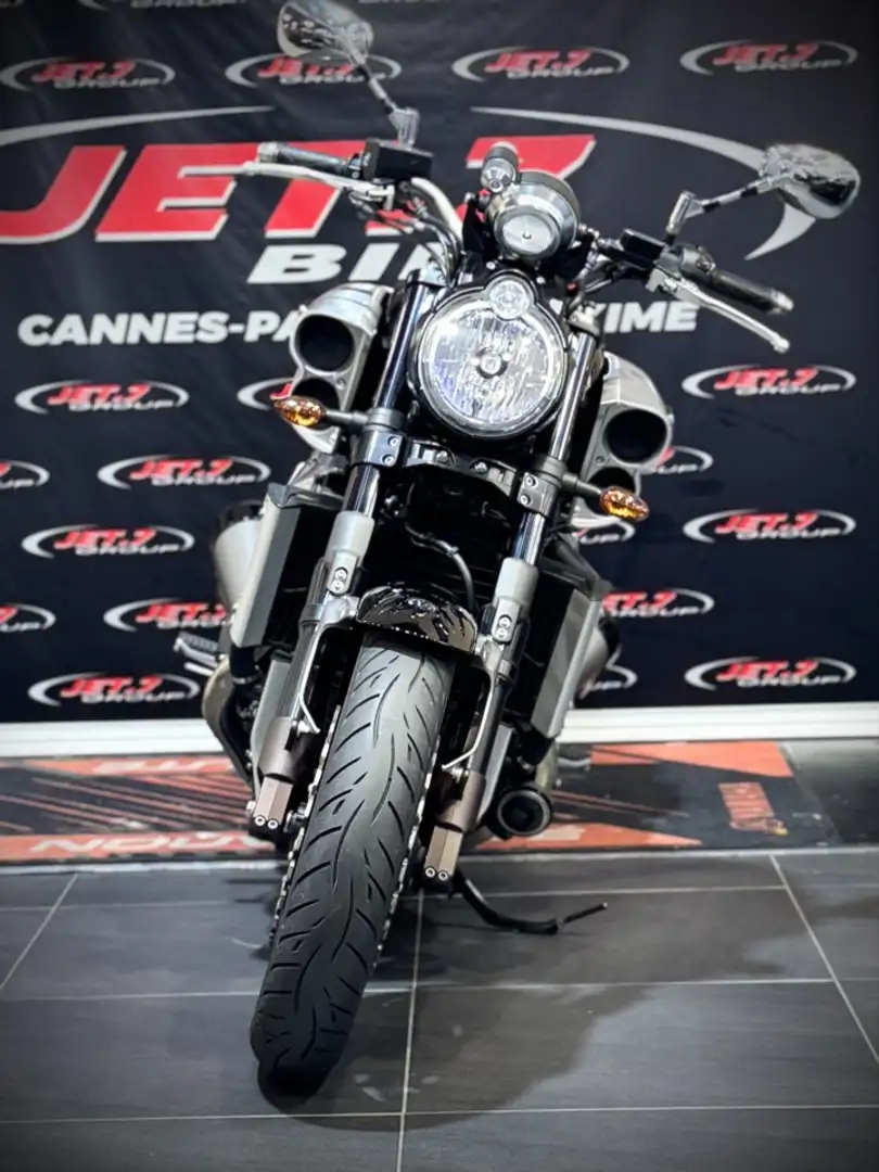 Yamaha Vmax Noir - 2