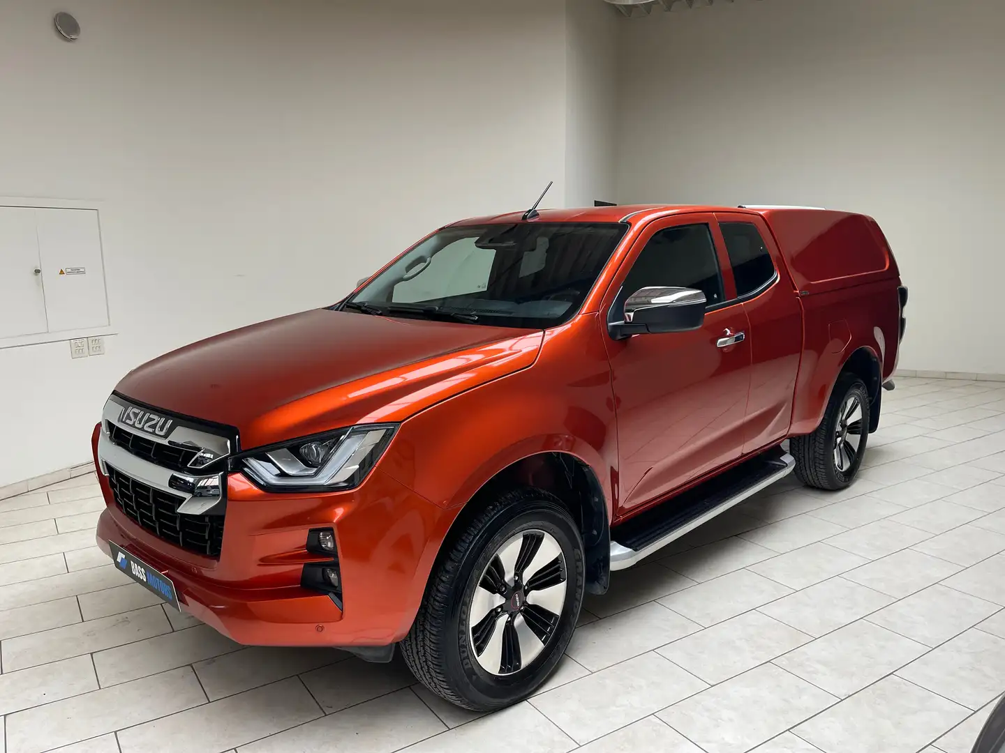 Isuzu D-Max 1.9 Turbo D 4WD Orange - 1