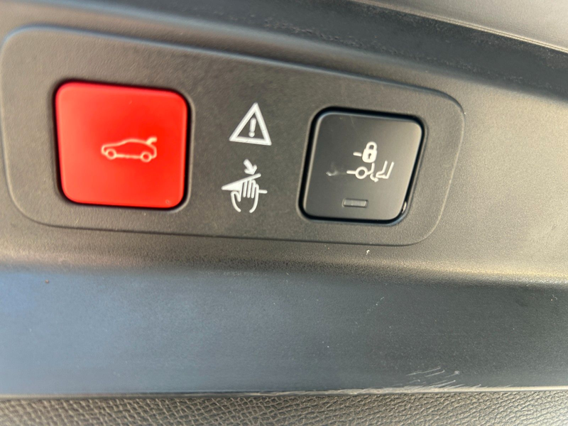 Peugeot 5008 GT — photo 14