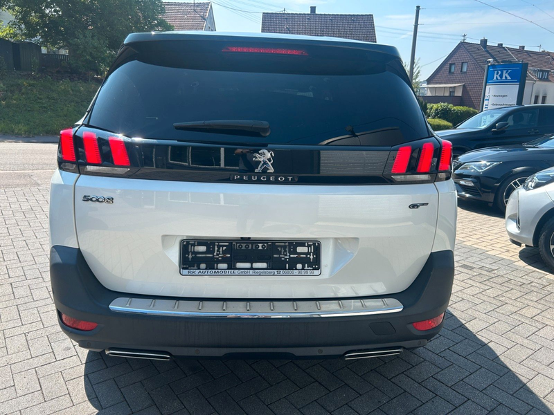 Peugeot 5008 GT — photo 3