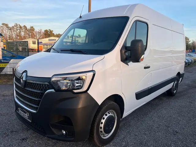 Renault Master view 3