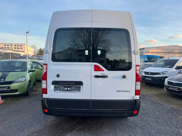 Renault Master view 5