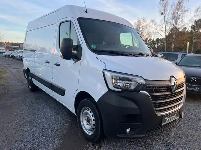 2020 Renault Master in White for sale
