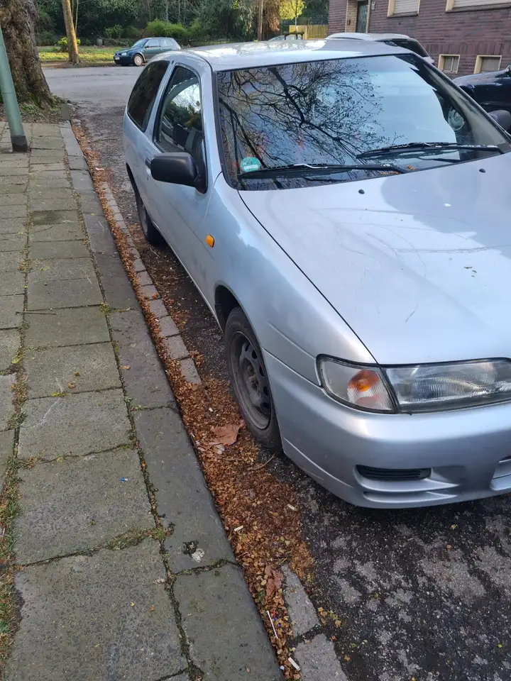 Nissan Almera 1.4 LX, foto 3