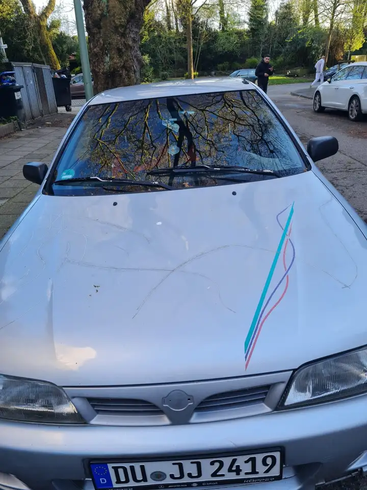 Nissan Almera 1.4 LX, foto 2