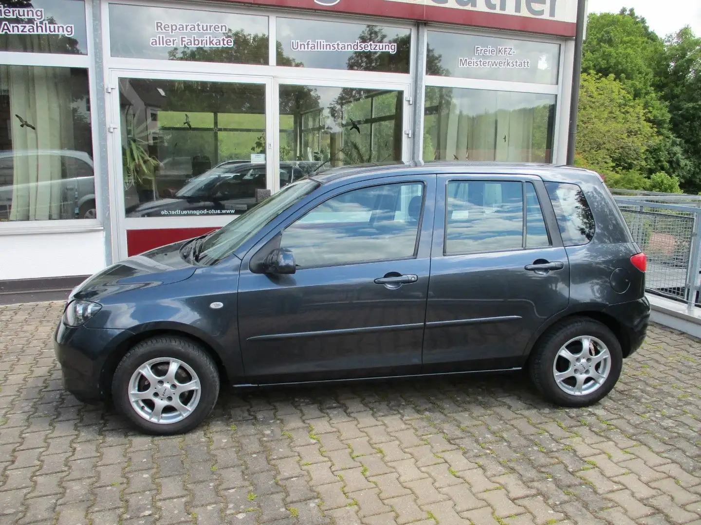 Mazda 2 Lim. 1.4 CD Active+Klima+Alu+wenig km! Grigio - 2