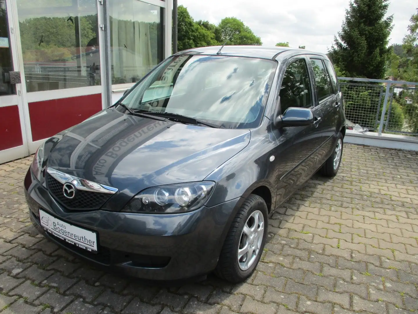 Mazda 2 Lim. 1.4 CD Active+Klima+Alu+wenig km! Grigio - 1