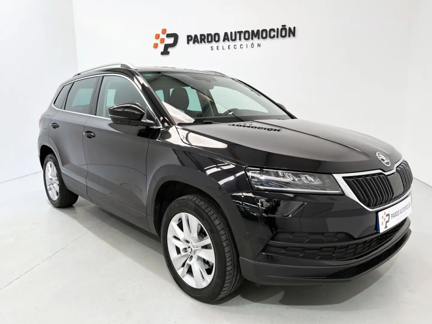 Skoda Karoq 1.6TDI AdBlue Ambition Negro - 1