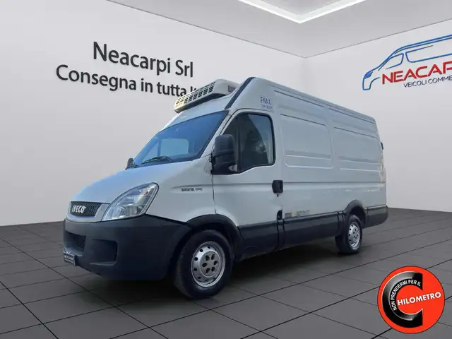 Iveco Daily 35 2.3 ISOTERMICO+FRIGO FNAX ATP+GANCIERE CARNI-