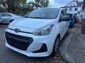 Hyundai i10 CLASSIC 1.HAND + KLIMA + 4 TÜREN + 8 REIFEN Blanc - thumbnail 3