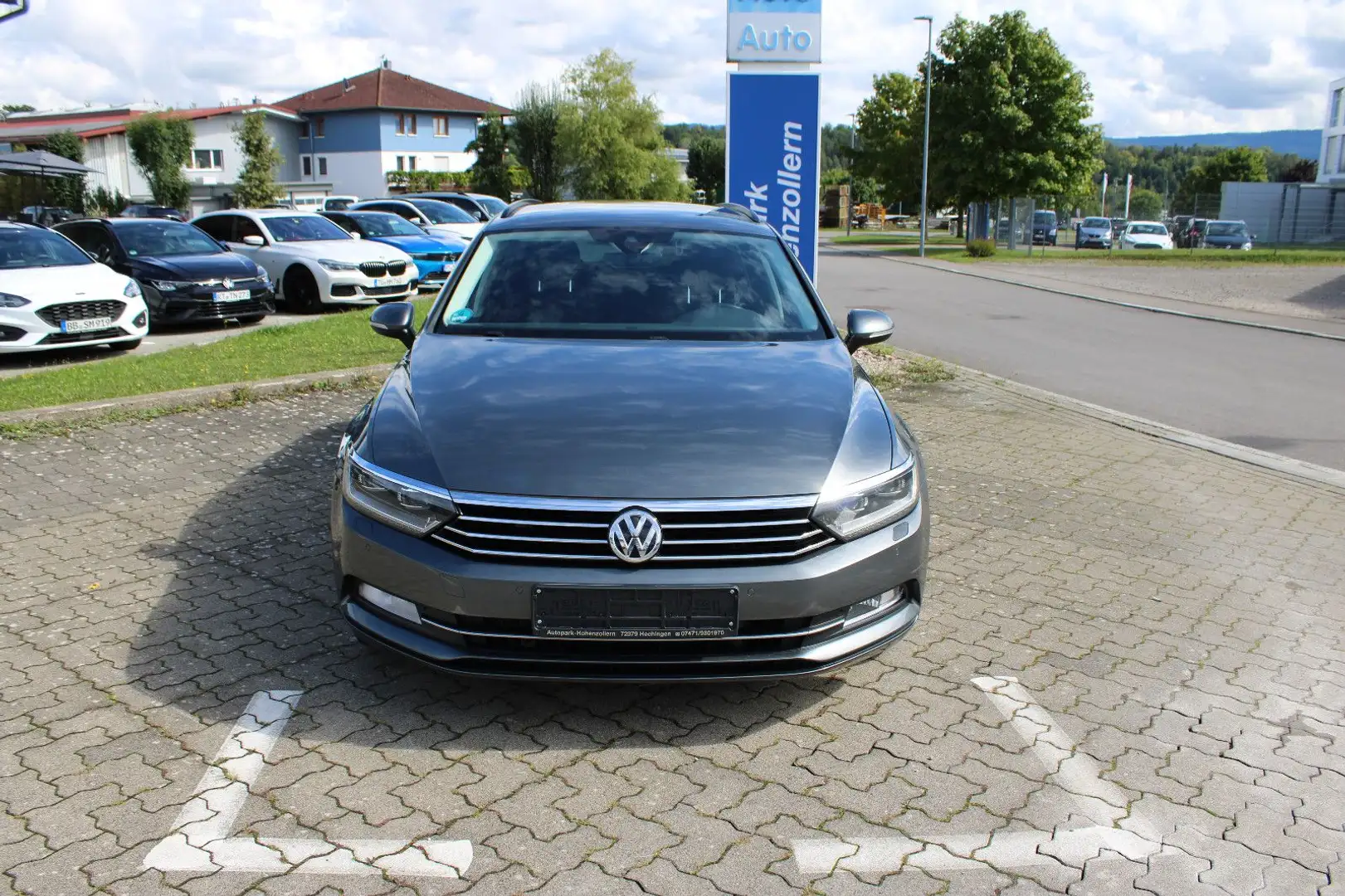 Volkswagen Passat Variant 1.8 TSI ComfortlineBMT*Automatik* Gris - 2