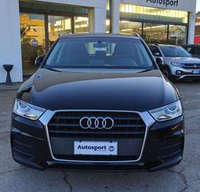 Q3 I 2015 2.0 tdi Business 120cv