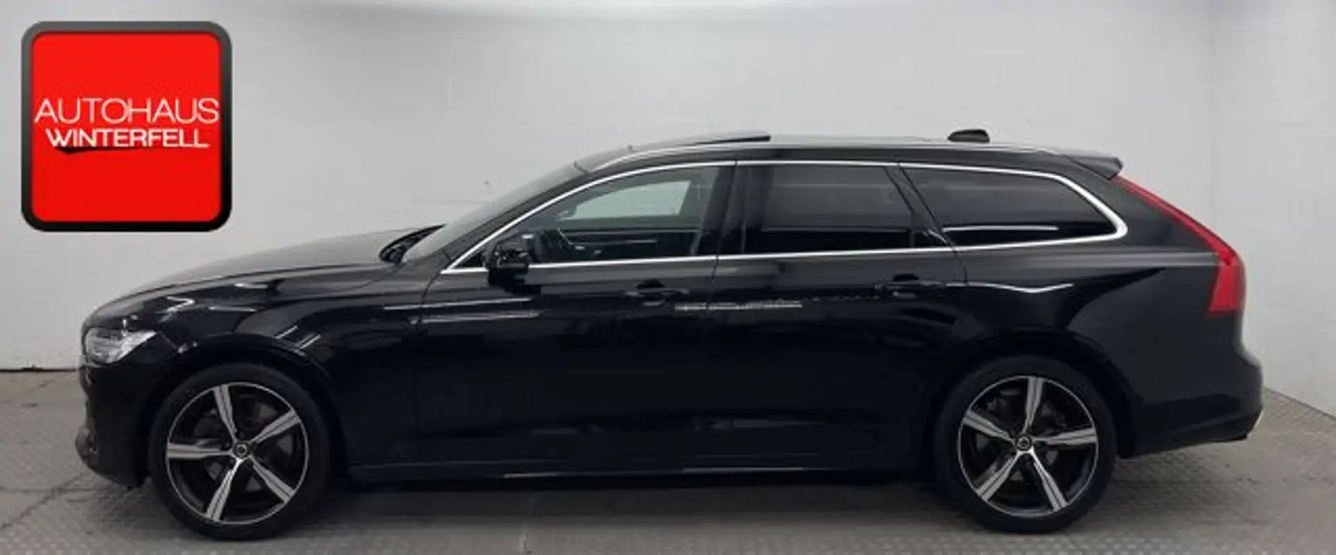 Volvo V90 T5 R-DESIGN CARBON PANO+AHK+LUFT+HUD+360+LED Noir - 2