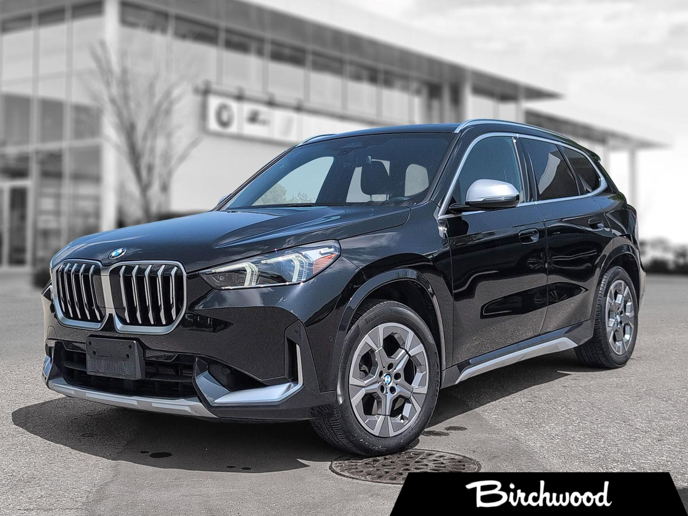 2023 BMW X1 xDrive28i Premium Essential | X-Line Package | Loc