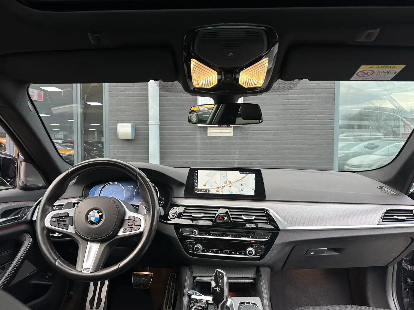 BMW 530 5-serie 530i High Executive/PANO-DAK/LEDER/CAMERA/ Schwarz - 2