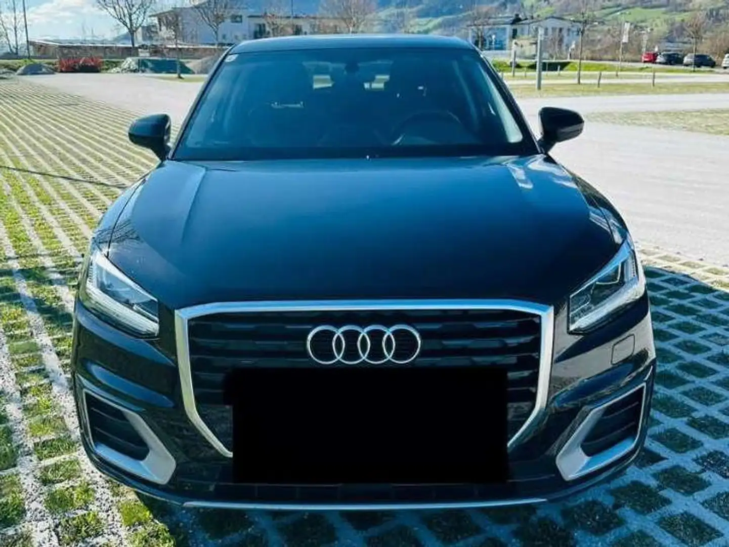 Audi Q2 Q2 1,6 TDI Sport Sport Schwarz - 1