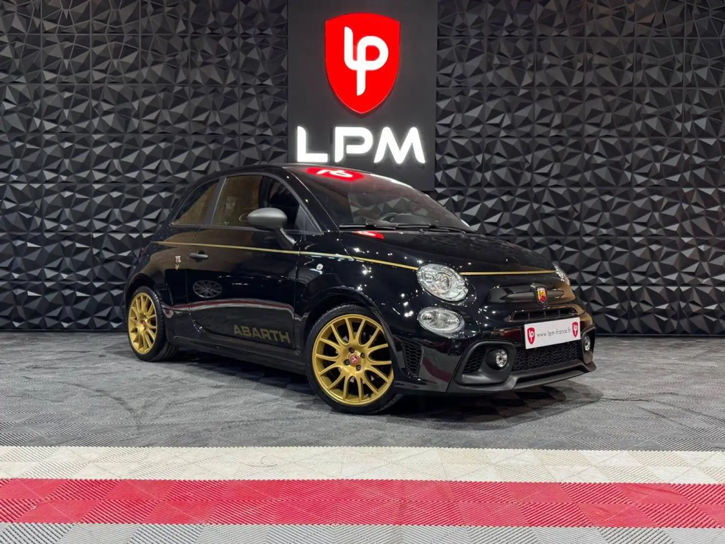 Abarth 500C 1.4 Turbo T-Jet 165ch 595 Scorpioneoro Negro - 1