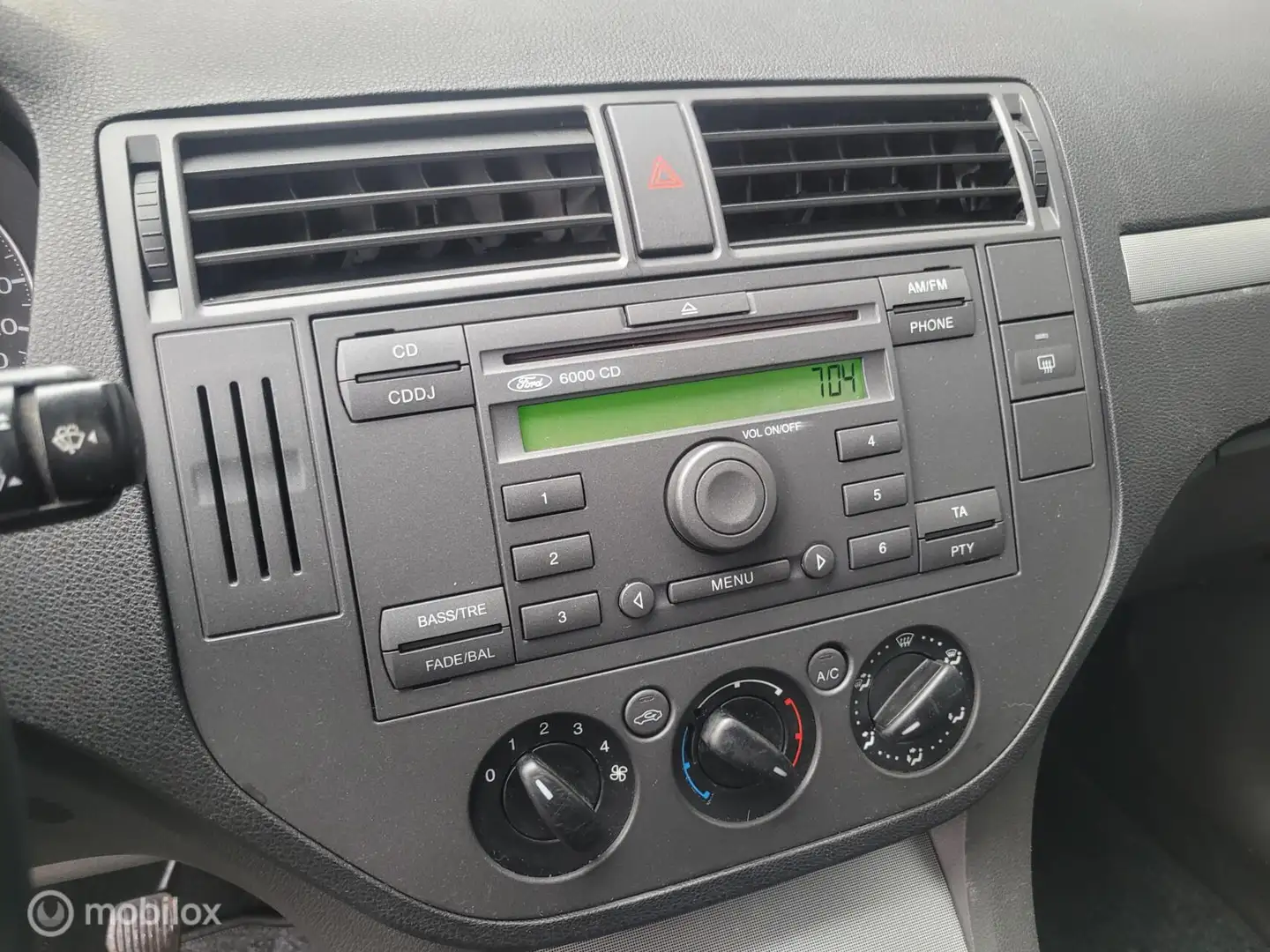 Ford Focus C-Max 1.8-16V Trend | €1750,- | Grau - 2