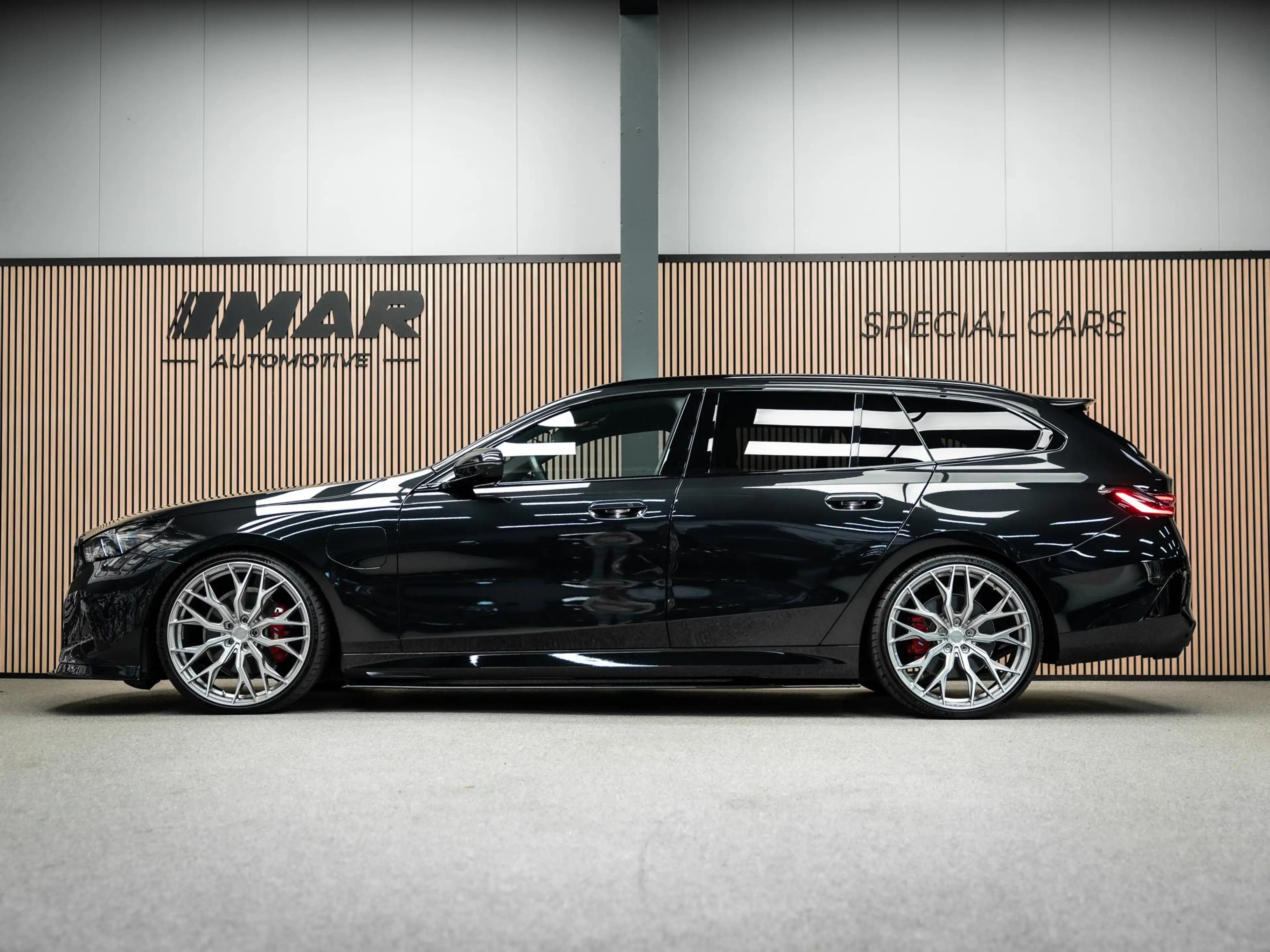BMW 530 5-serie Touring 530e xDrive Vol uitgevoerde 530E m — photo 9