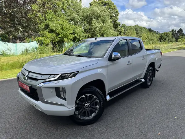 Mitsubishi L200 2.3 DI-D 4x4 Automaat / Export Only Afrik / Blackl