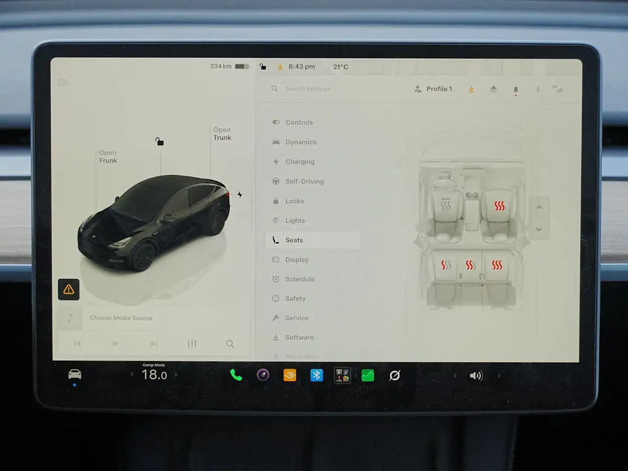 Tesla Model Y снимка Tesla Model Y