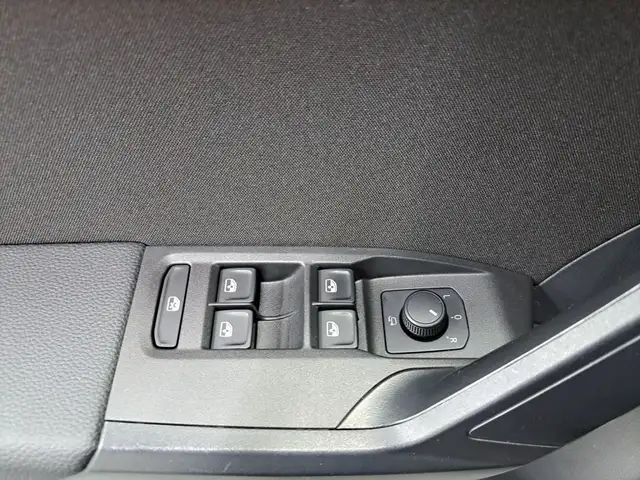 Seat Arona view 10