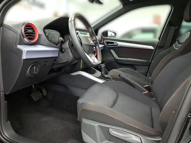Seat Arona view 8