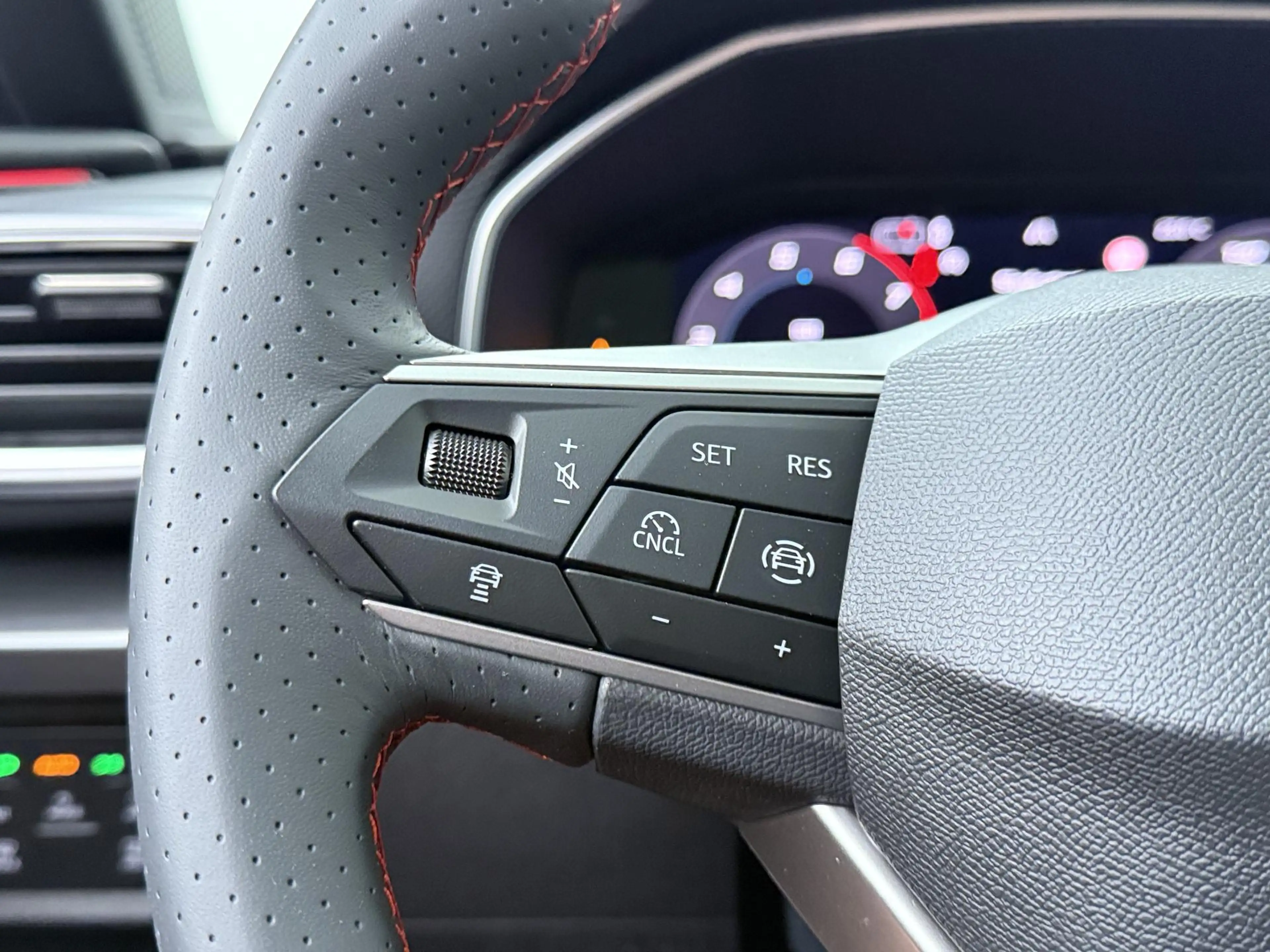 SEAT Leon e-Hybrid Sportstourer 1.5 TSI 204pk DSG FR Business | LED M — photo 8