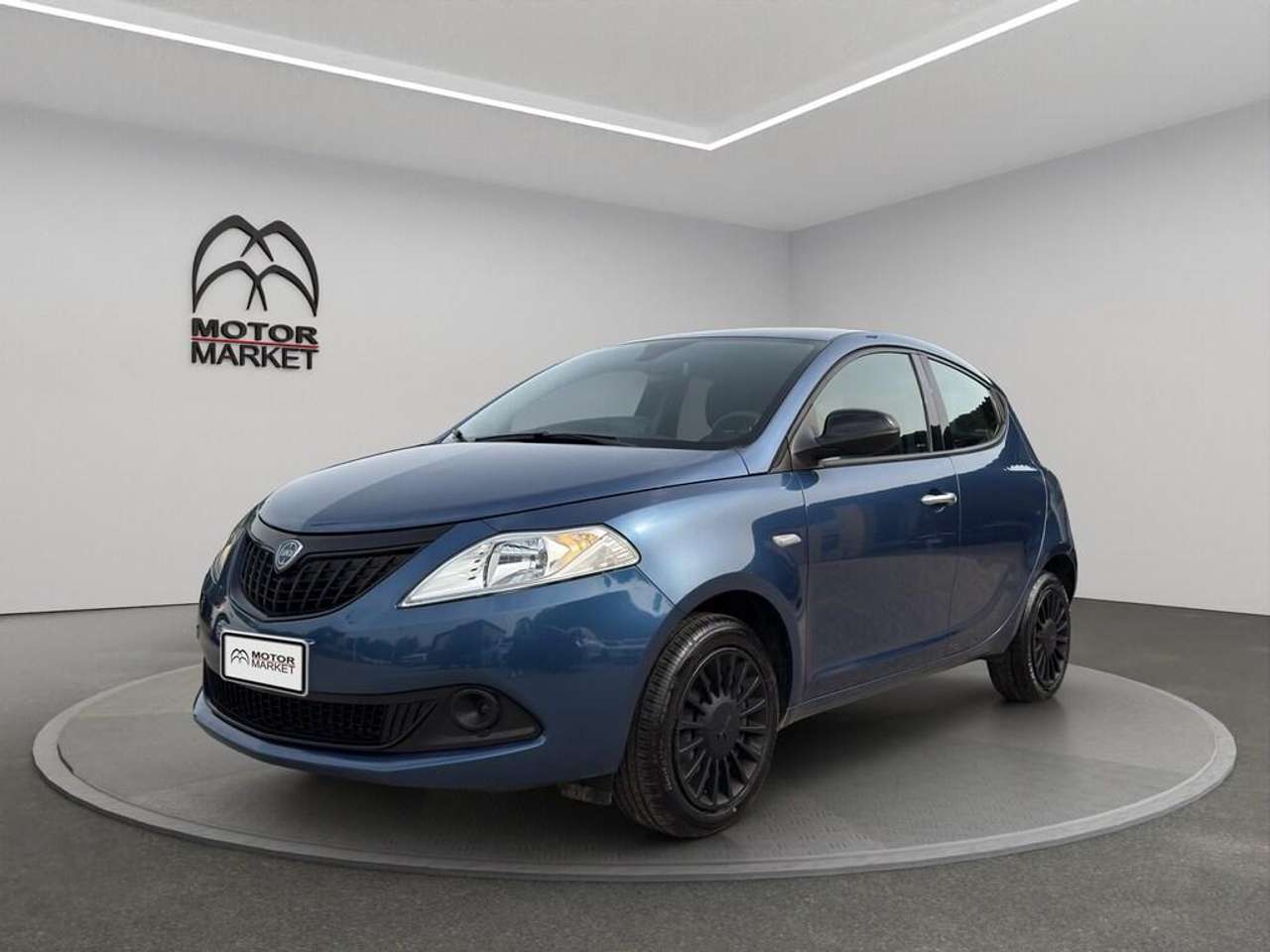Lancia Ypsilon 1.0 firefly hybrid Silver s&s 70cv