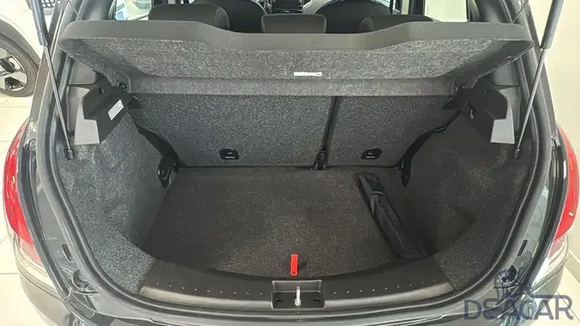 Lancia Ypsilon view 6