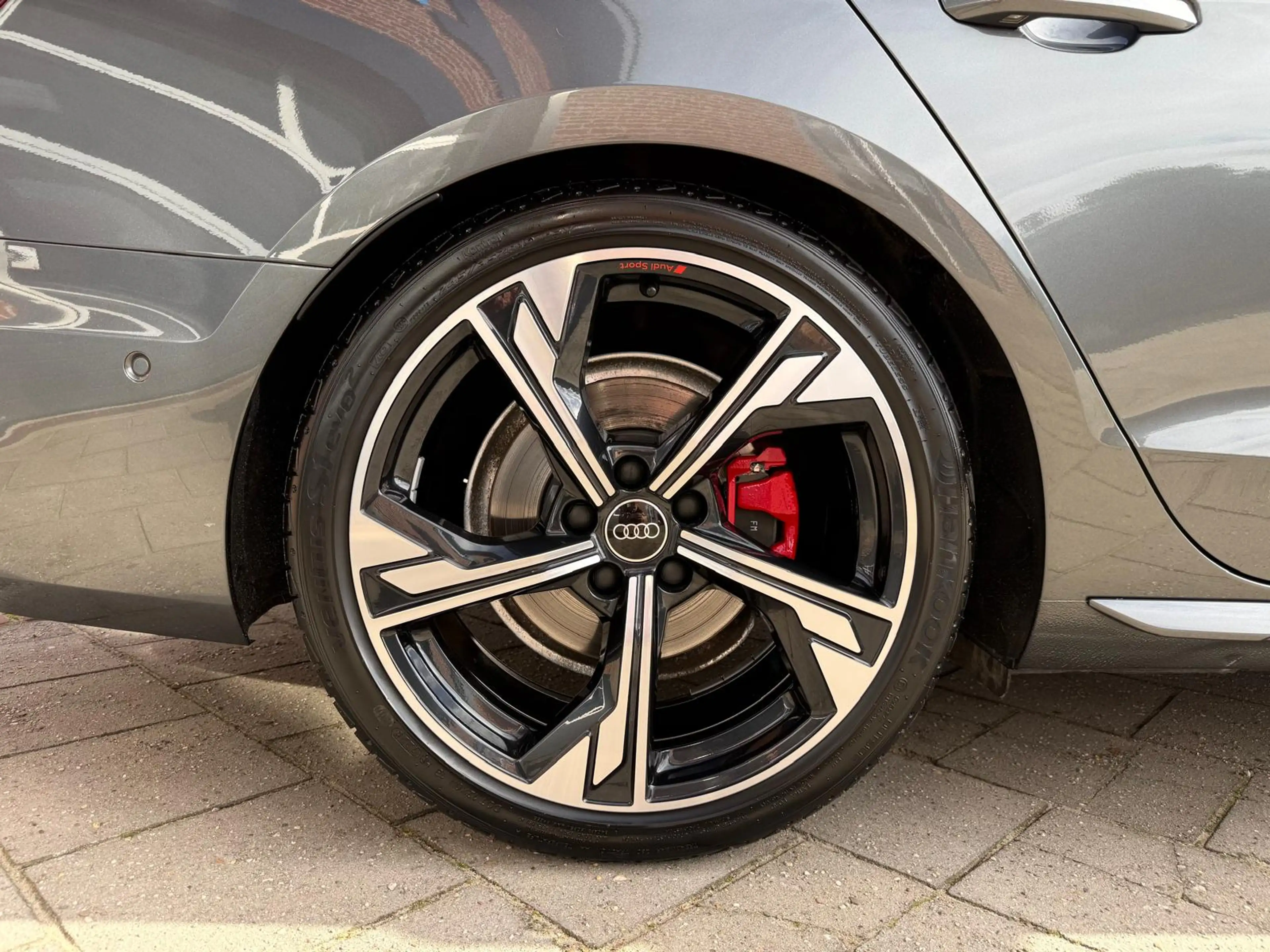 Audi A4 Avant 40 TFSI 204PK S-Line S edition Competition 1 — photo 17