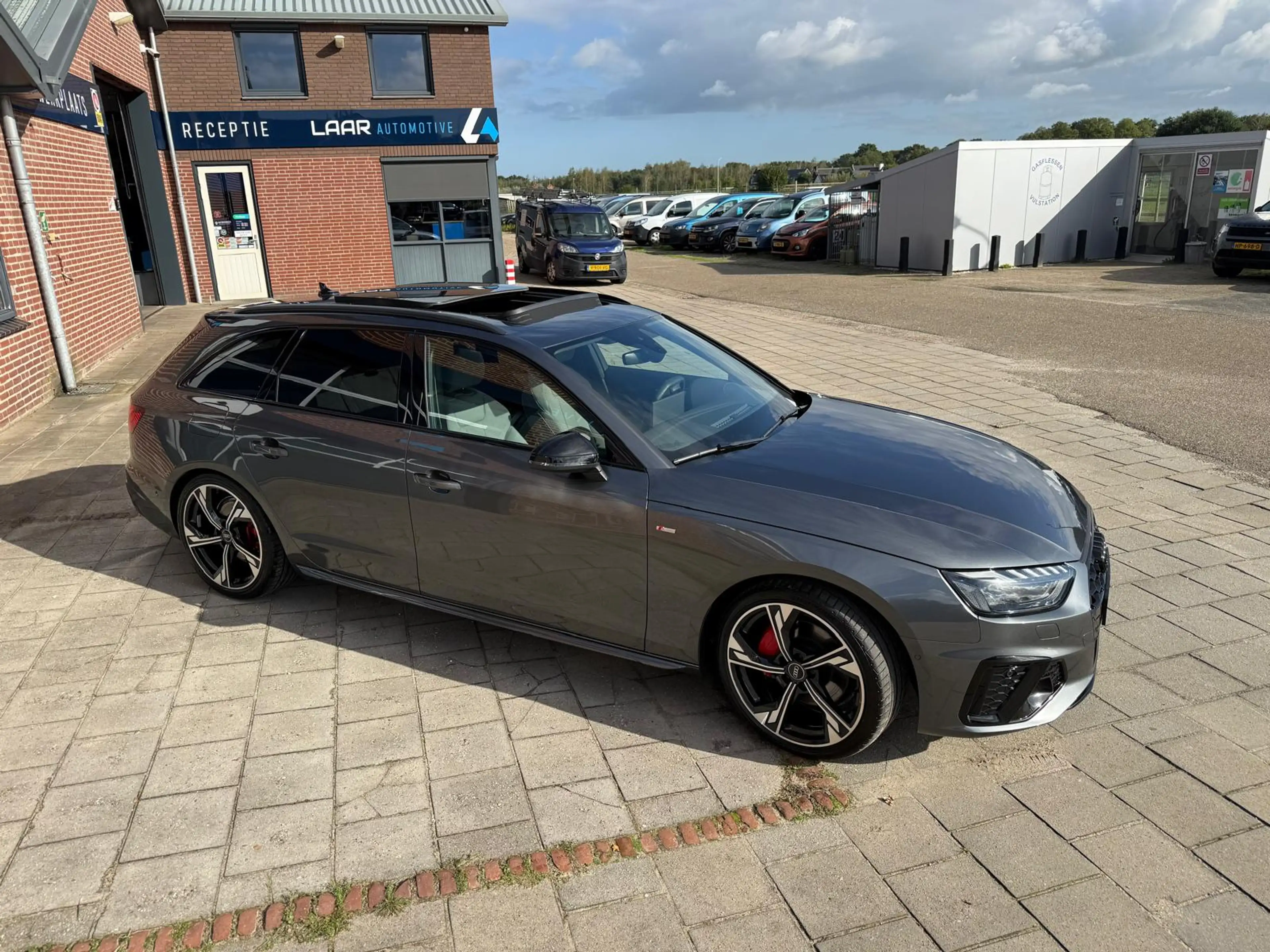 Audi A4 Avant 40 TFSI 204PK S-Line S edition Competition 1 — photo 6