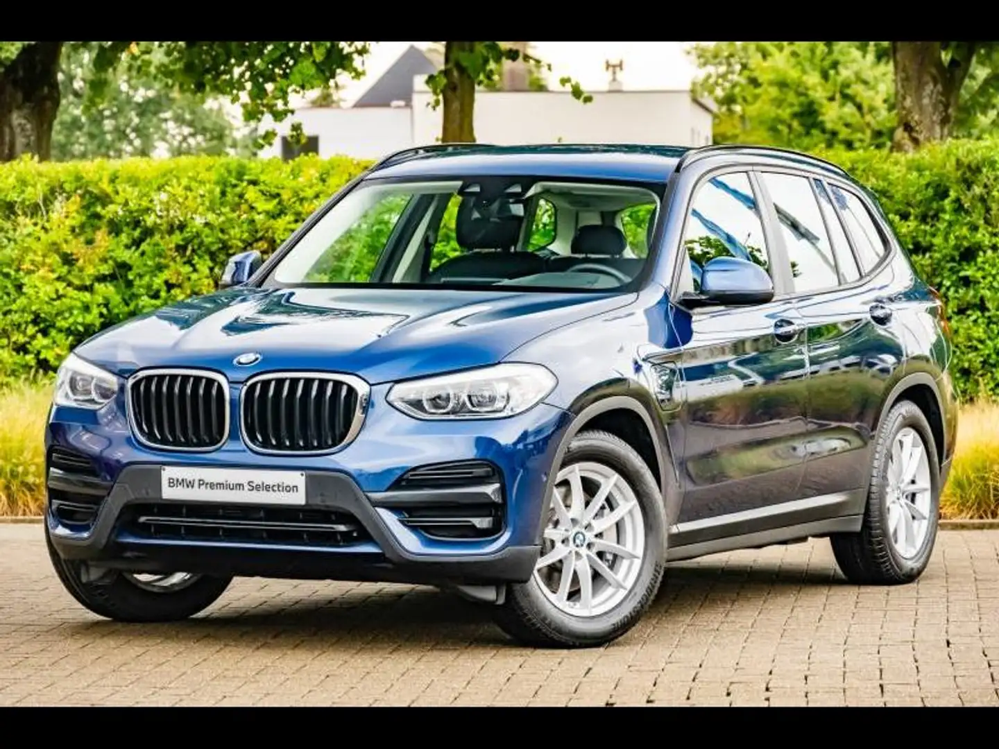 BMW X3 xDrive30e Blau - 1