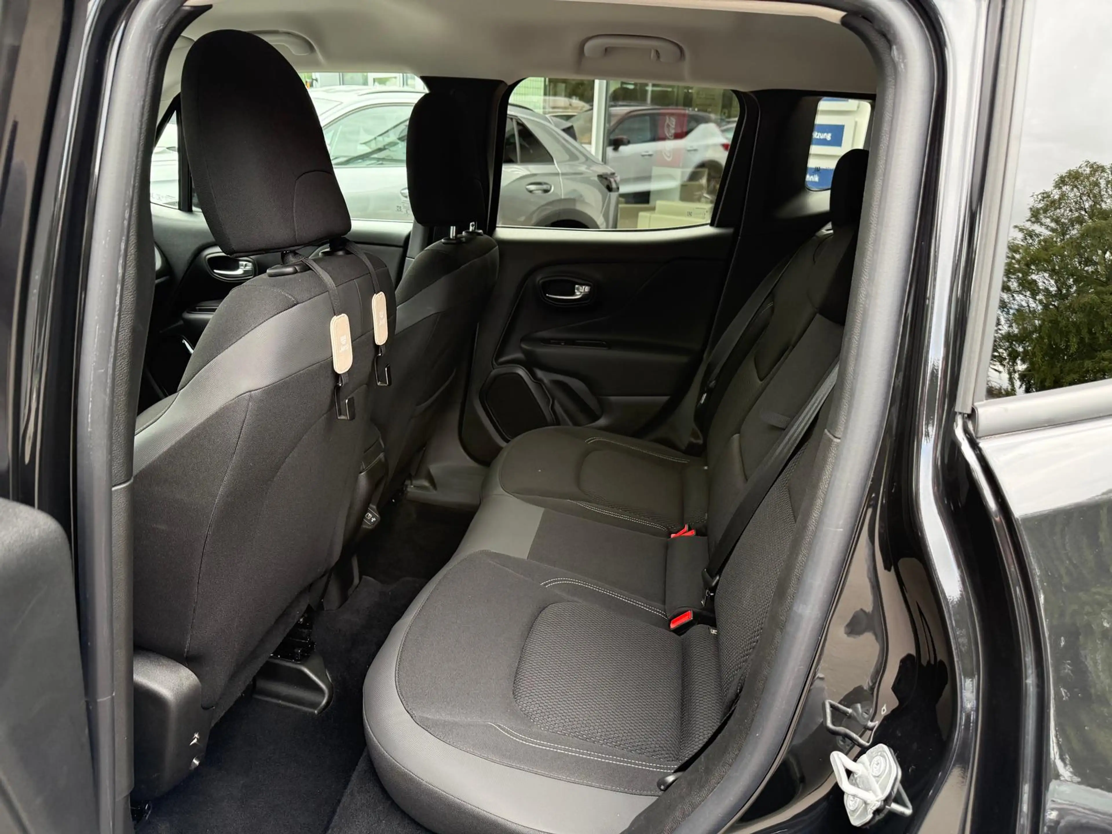 Jeep Renegade 1.3 Limited*SHZ*Navi*RFK*Automatik*LED — photo 16