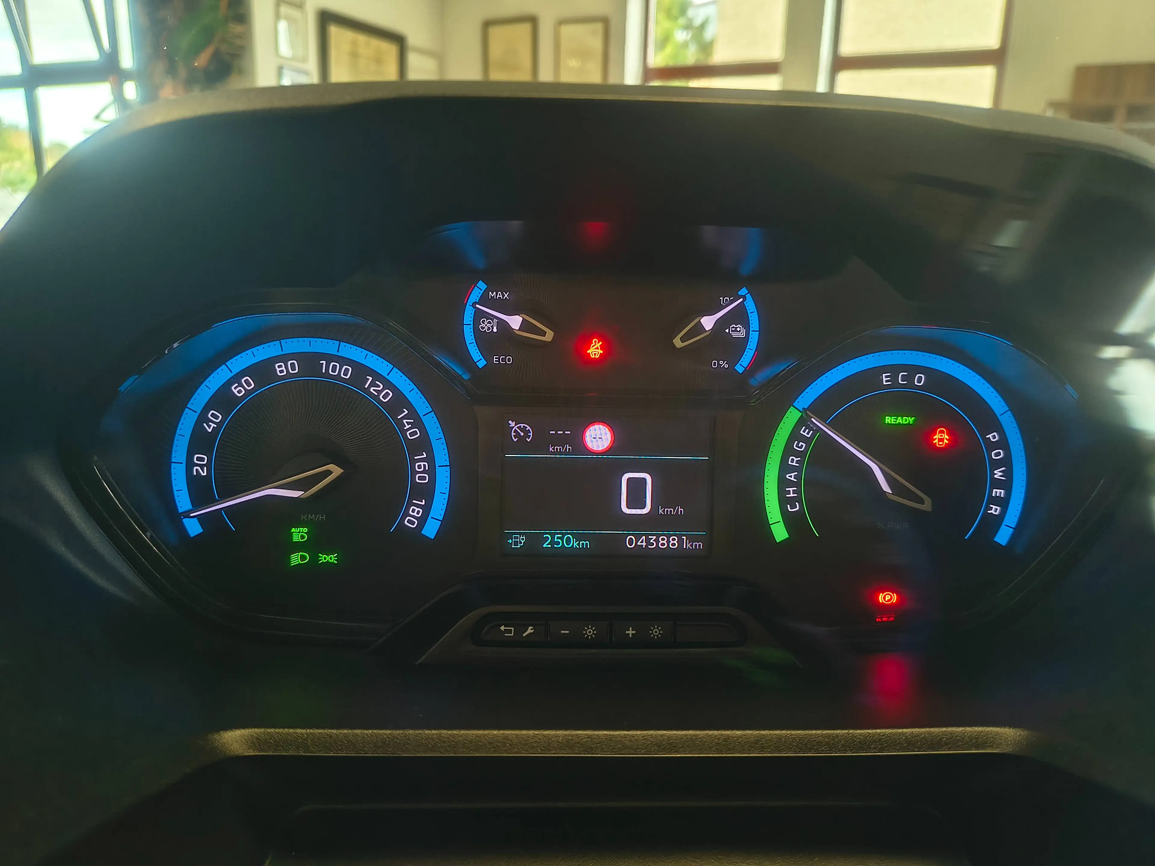 Peugeot Rifter Allure Elektromotor L1 — photo 7