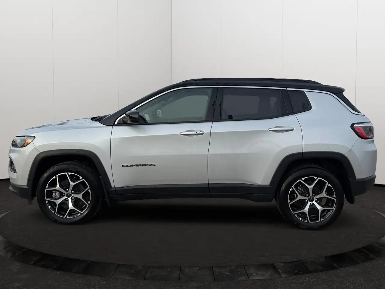 Jeep Compass снимка Jeep Compass